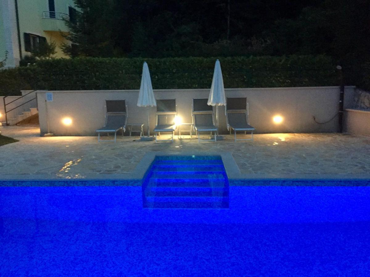 Villa Luna Imotski Buitenkant foto